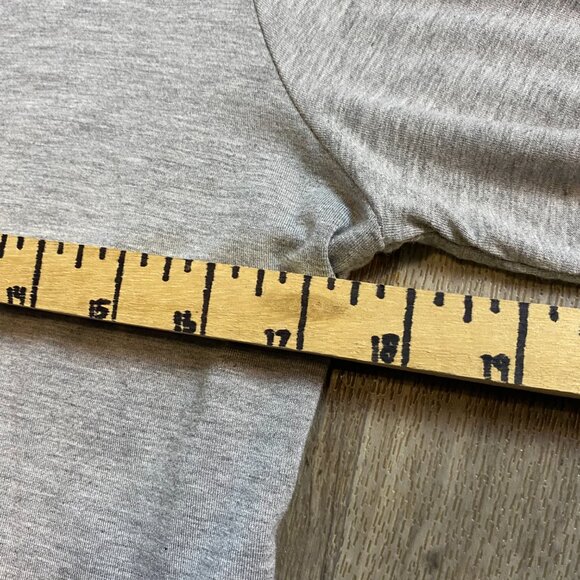 Soft Surroundings Long Sleeve Tunic Zip Back Size Large Light Heather Gray - Picture 5 of 6